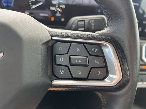 Used 2025 Ford Mustang Premium RWD image 22