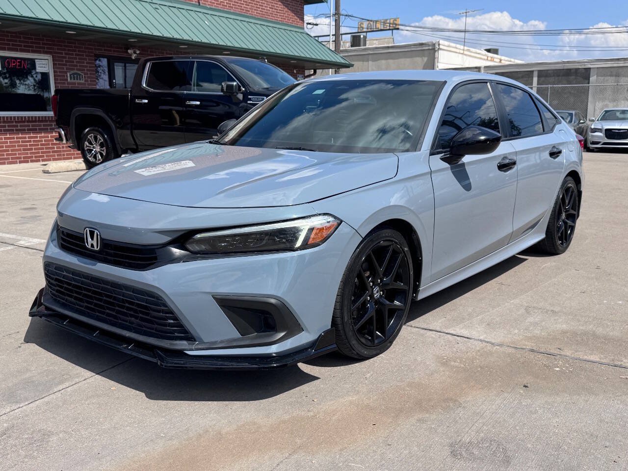 Used 2022 Honda Civic Sport image 1