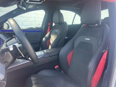 Used 2025 Mercedes-Benz E 53 AMG e 4MATIC Sedan image 11