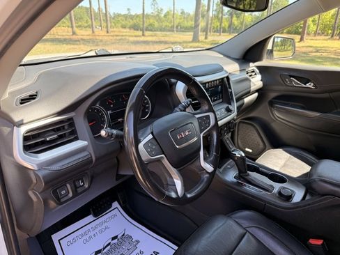 Used 2019 GMC Acadia SLT image 11