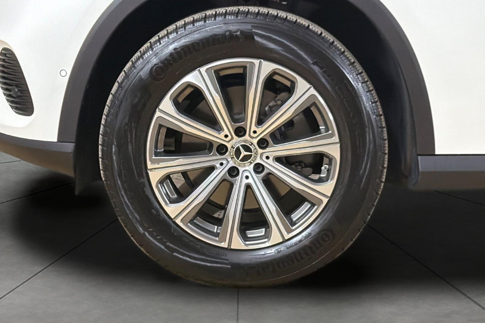 Used 2026 Mercedes-Benz GLC 300 image 25