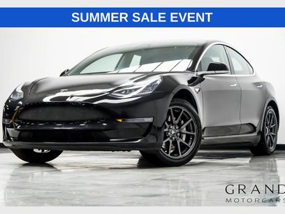 Used 2019 Tesla Model 3 Mid Range