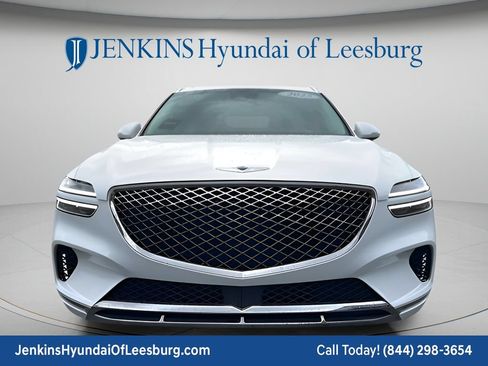 Used 2025 Genesis GV70 2.5T AWD/4WD image 8