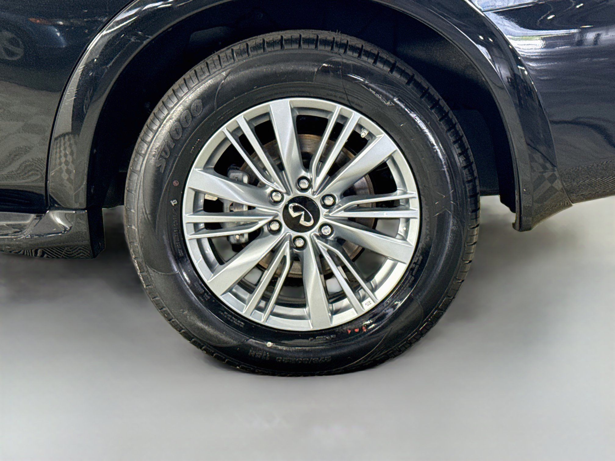 Used 2024 INFINITI QX80 Luxe w/ Cargo Package AWD/4WD image 37