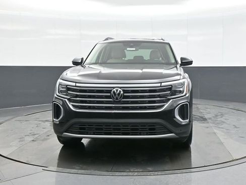New 2026 Volkswagen Atlas SE AWD/4WD image 2