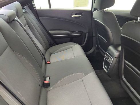 Used 2017 Dodge Charger SE w/ Popular Equipment Group RWD image 22