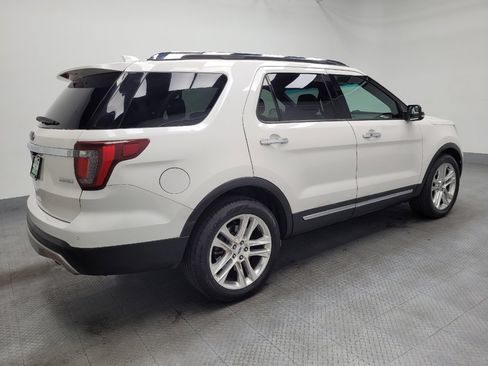 Used 2016 Ford Explorer Limited image 10