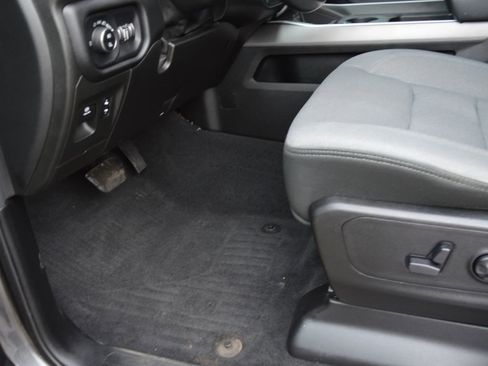 Used 2019 RAM 1500 Big Horn image 12