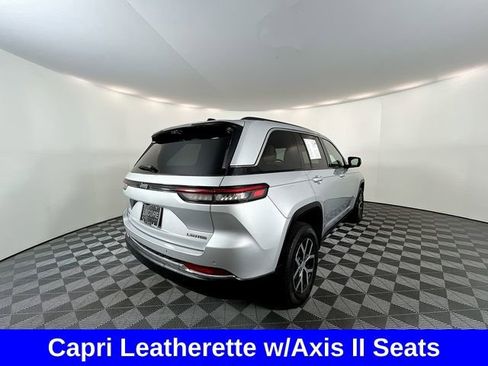 Used 2023 Jeep Grand Cherokee Limited w/ Luxury Tech Group II image 11