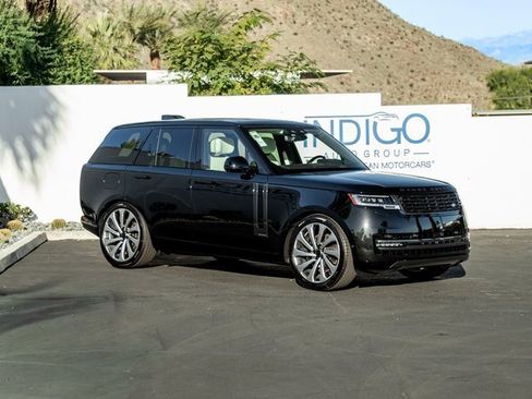 New 2026 Land Rover Range Rover Autobiography image 4