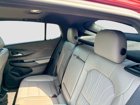 Used 2025 Buick Envista Avenir FWD image 21