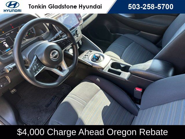 Used 2025 Nissan Leaf S FWD image 13