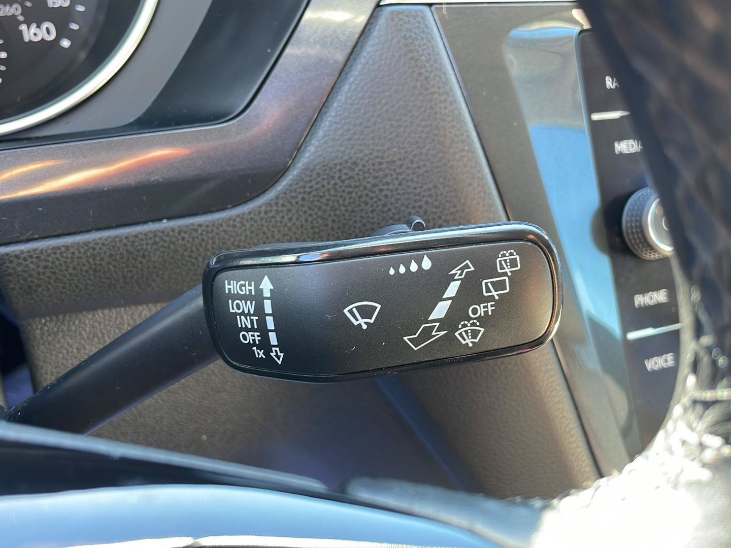 Used 2019 Volkswagen Tiguan S AWD/4WD image 18