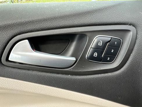 Used 2014 Ford Escape Titanium w/ Equipment Group 401A AWD/4WD image 21