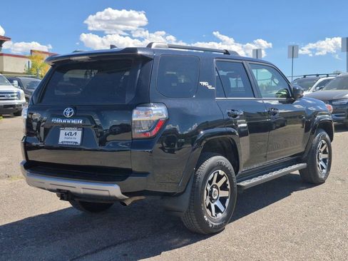 Used 2024 Toyota 4Runner TRD Off-Road image 5