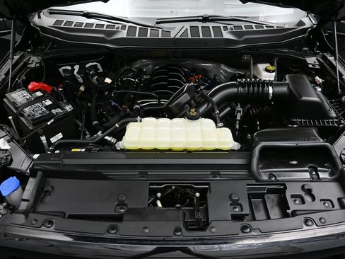 Used 2025 Ford F150 Lariat w/ Equipment Group 502A High AWD/4WD image 8