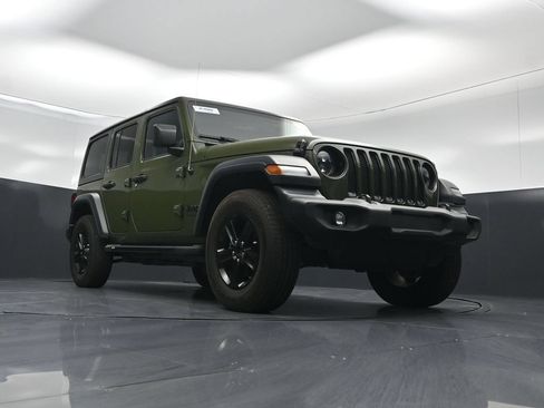 Used 2021 Jeep Wrangler Unlimited Sport AWD/4WD image 45
