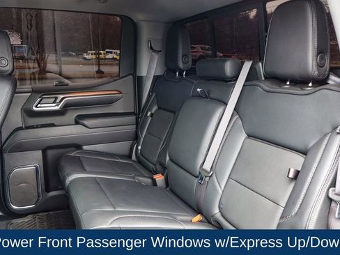 Used 2024 GMC Sierra 1500 Denali w/ Technology Package image 12