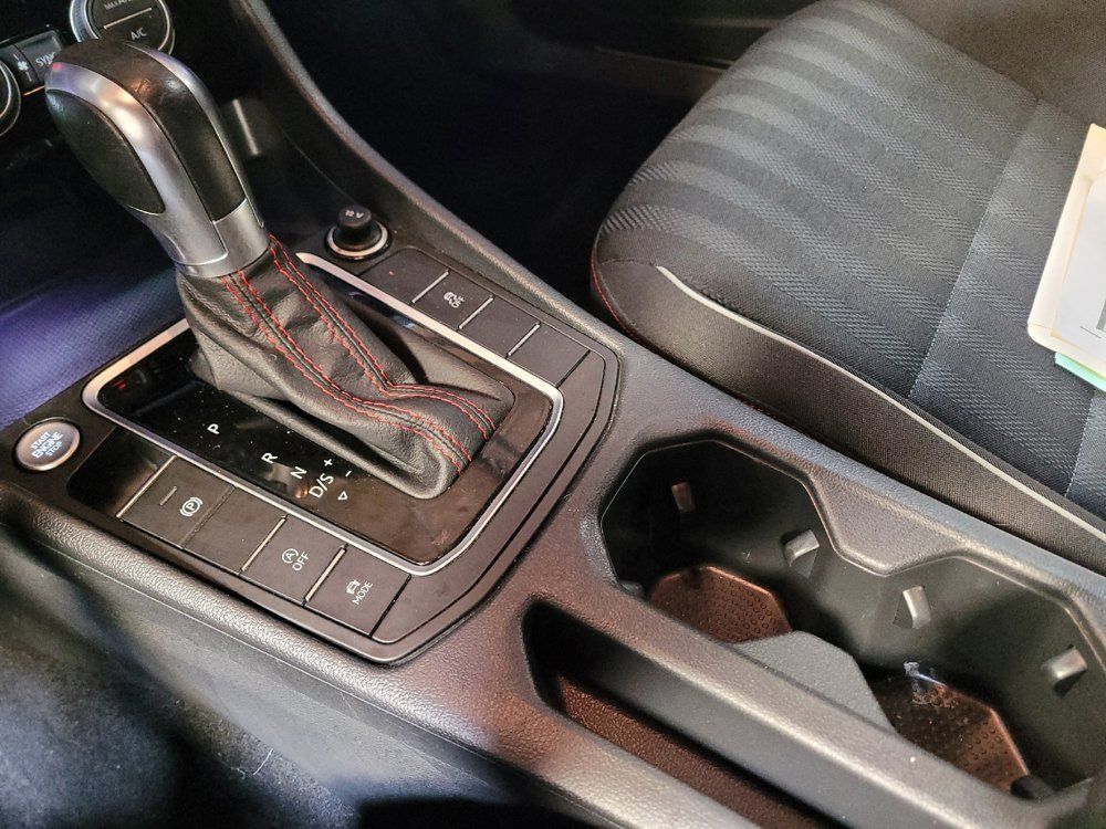 Used 2019 Volkswagen Jetta GLI FWD image 26