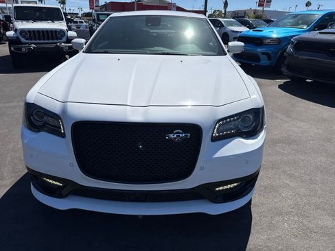 Used 2023 Chrysler 300 C RWD image 5