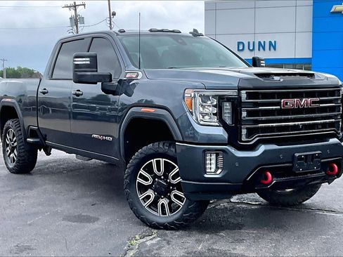 Used 2020 GMC Sierra 2500 AT4 w/ AT4 Premium Package image 10