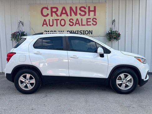 Used 2021 Chevrolet Trax LT FWD image 6