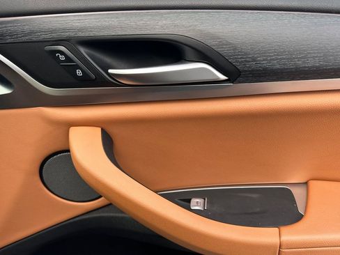 Used 2023 BMW X3 sDrive30i w/ Premium Package image 19