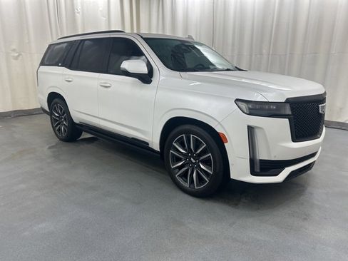 Used 2021 Cadillac Escalade Sport Platinum w/ Heavy-Duty Trailer Package image 1