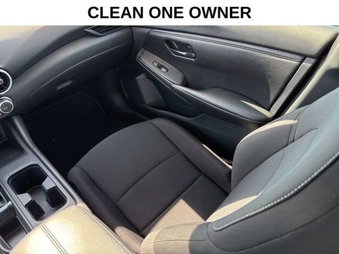Used 2025 Nissan Sentra S image 15
