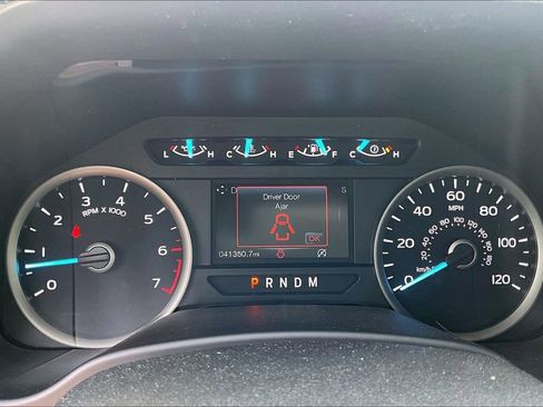 Used 2018 Ford F150 XLT w/ Equipment Group 302A Luxury AWD/4WD image 20