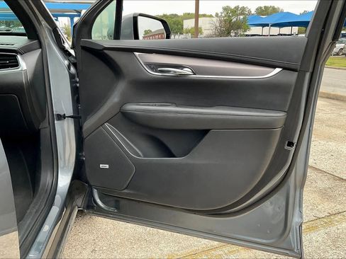 Used 2022 Cadillac XT6 Luxury image 22