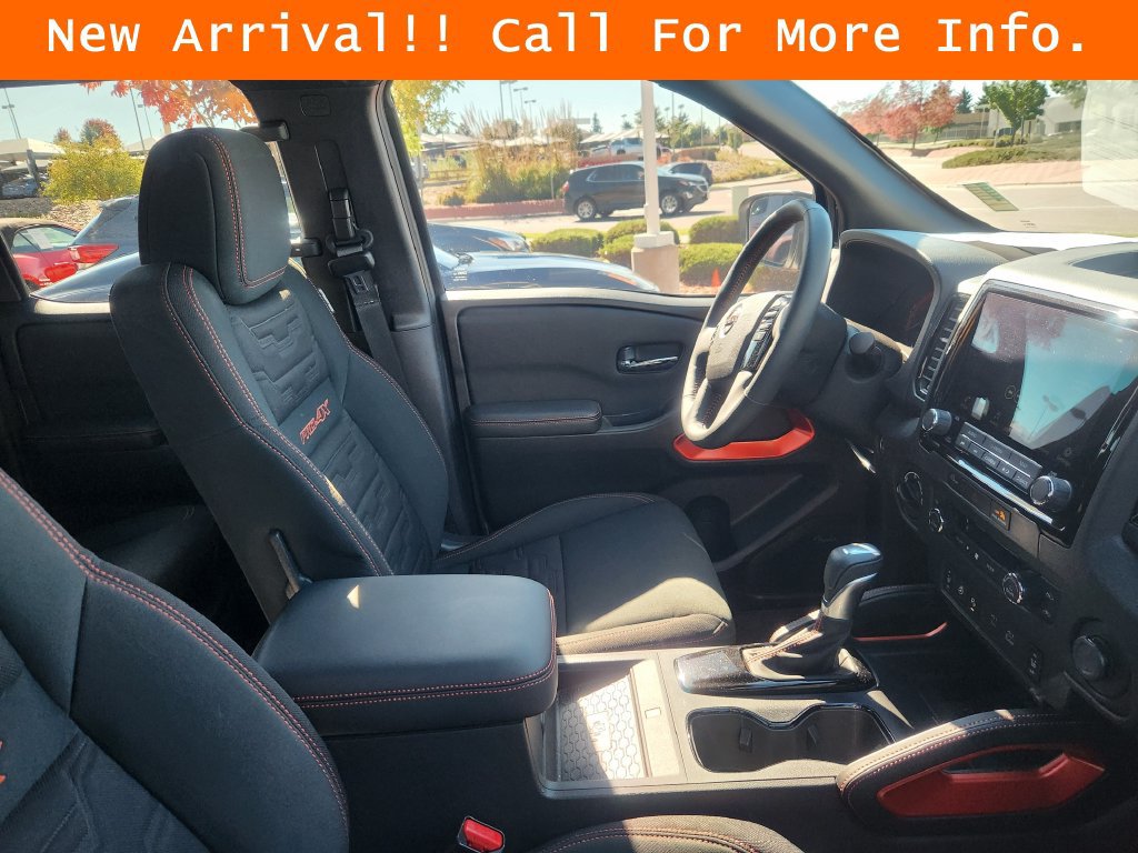 Used 2023 Nissan Frontier PRO-4X w/ Pro Convenience Package AWD/4WD image 11