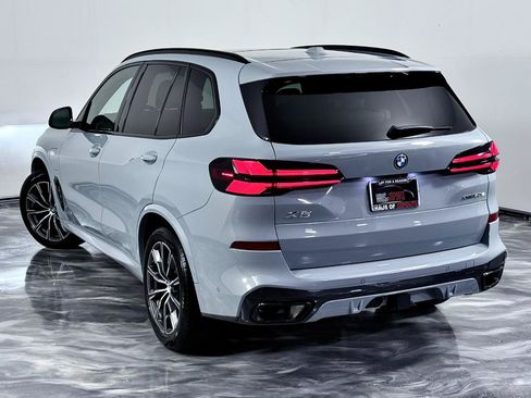 Used 2025 BMW X5 xDrive50e w/ Executive Package AWD/4WD image 12