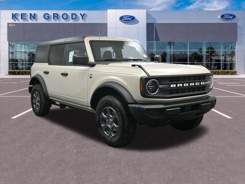 New 2026 Ford Bronco Big Bend AWD/4WD image 1