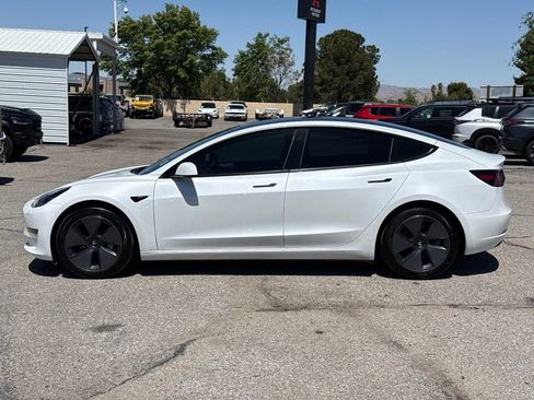 Used 2021 Tesla Model 3 Standard Range Plus RWD image 4