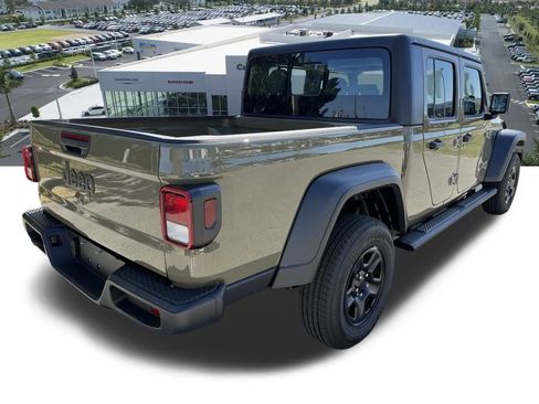 New 2026 Jeep Gladiator Sport AWD/4WD image 4