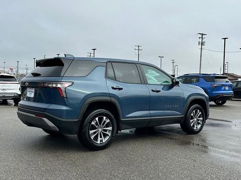 Used 2025 Chevrolet Equinox LT image 8