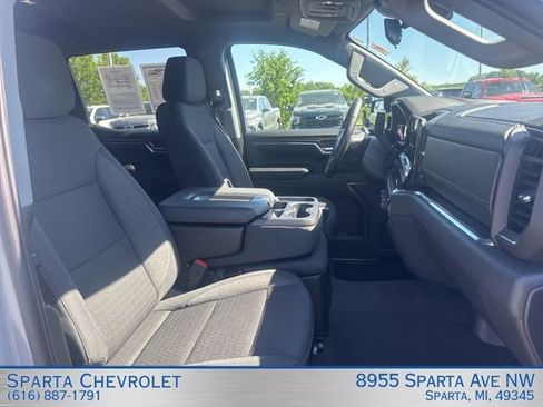 Used 2024 Chevrolet Silverado 1500 LT AWD/4WD image 26
