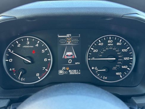 Used 2024 Subaru Crosstrek 2.0i Premium image 28