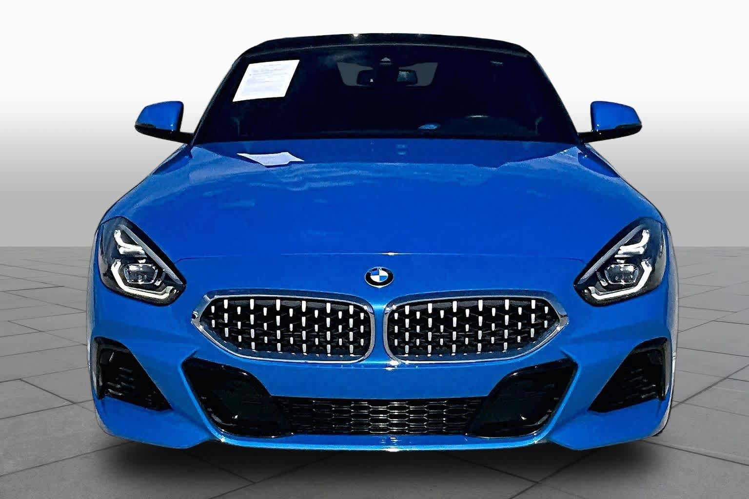 Used 2022 BMW Z4 sDrive30i w/ M Sport Package RWD image 3