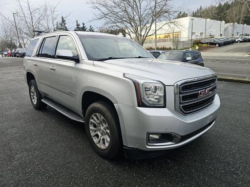 Used 2017 GMC Yukon SLE image 10