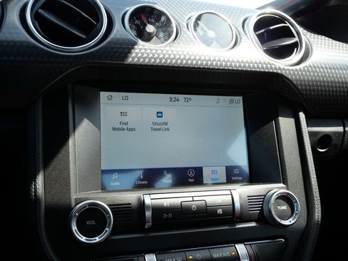 Used 2022 Ford Mustang GT Premium w/ GT Performance Package RWD image 16
