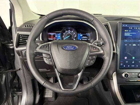 Used 2021 Ford Edge SEL w/ Convenience Package image 48