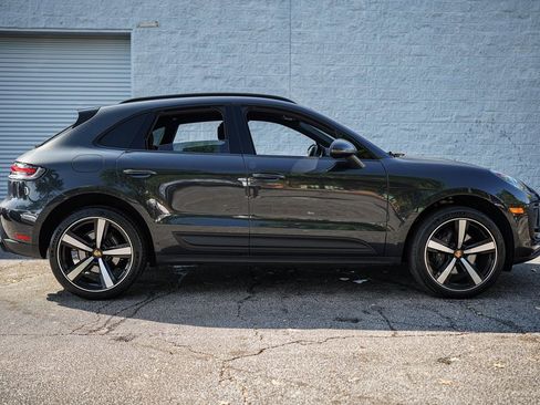Used 2024 Porsche Macan w/ Premium Plus Package image 17