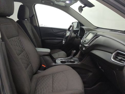Used 2018 Chevrolet Equinox LT FWD image 21