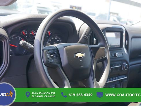 Used 2022 Chevrolet Silverado 1500 Custom AWD/4WD image 18