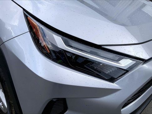 Used 2024 Toyota RAV4 XLE w/ Weather Package AWD/4WD image 28