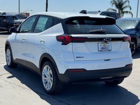 New 2027 Chevrolet Bolt LT w/ Comfort Package image 3