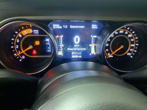 Used 2021 Jeep Gladiator Willys image 17