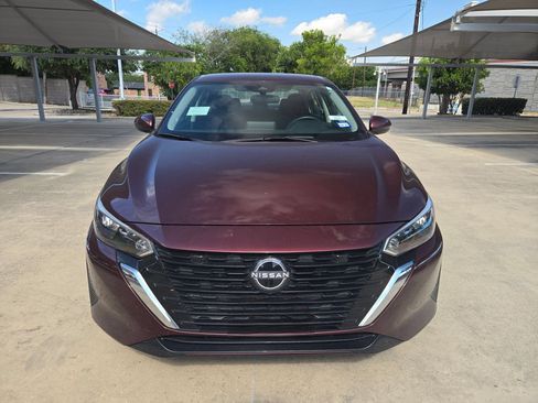 Used 2025 Nissan Sentra SV w/ All-Weather Package FWD image 8